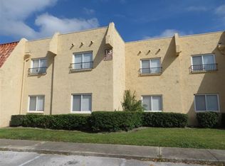 6619 W La Mirada Dr #2, Jacksonville, FL 32217