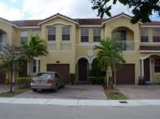 14965 SW 8th Ter, Miami, FL 33194