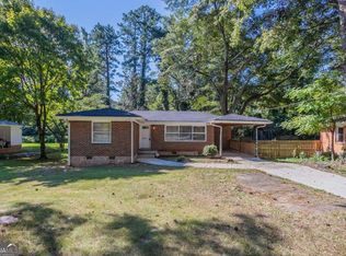 3319 Pinehill Dr, Decatur, GA 30032
