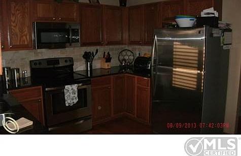 Kitchen 1 Use.JPG