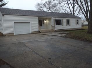 1620 Fay Rd, Goshen, OH 45122