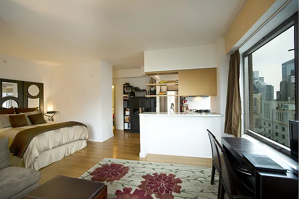 Sold by Stribling | media 9