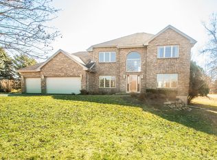 6779 E Blue Grass Trl, Stillman Valley, IL 61084