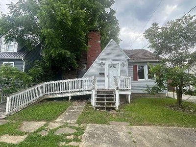 809 11th St W, Huntington, WV, 25704