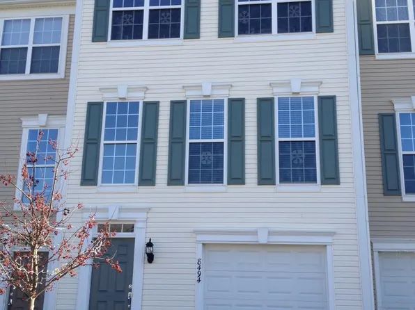 8494 Putnam Ct, Breinigsville, PA 18031