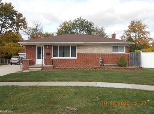 24869 Masch Ave, Warren, MI 48091