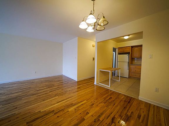 4th image of 28-49 38th St #3C