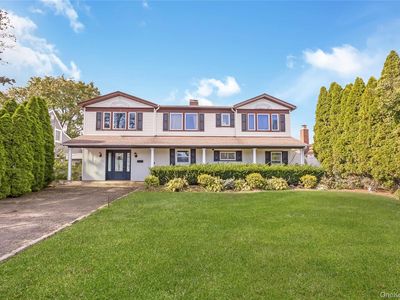 58 Albatross Road, Levittown, NY, 11756