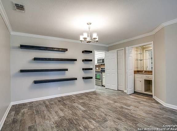 4th image of 2611 Eisenhauer Rd APT 1301