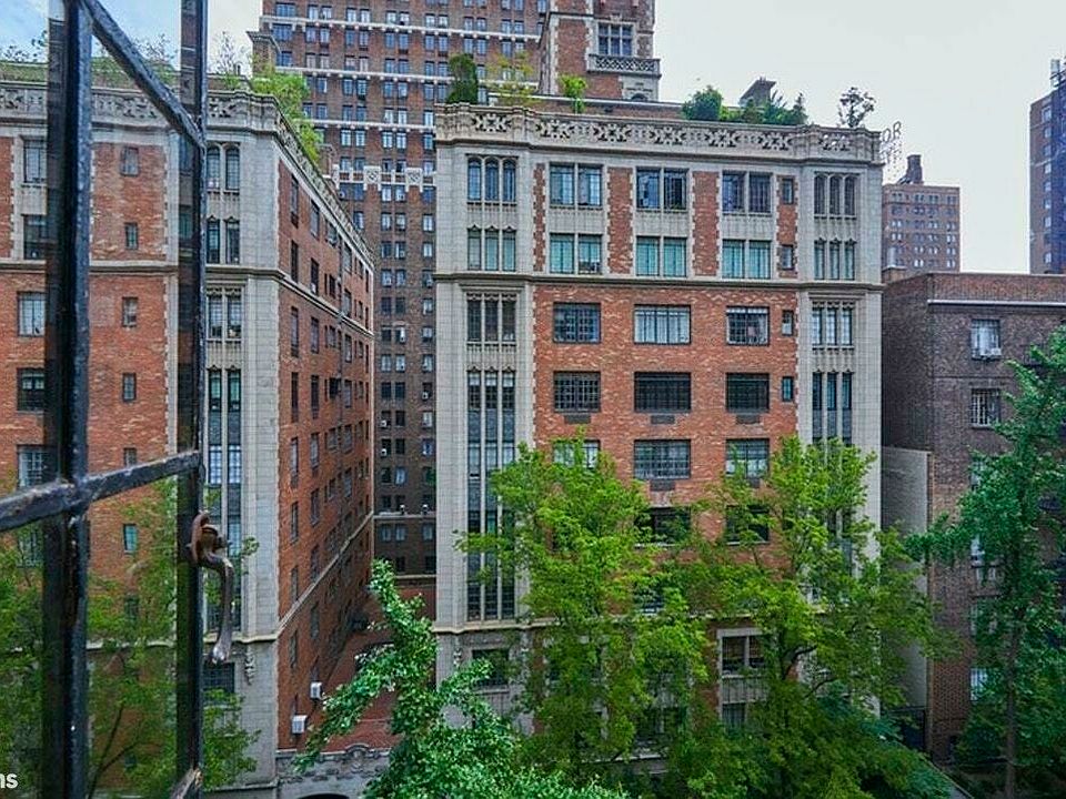 1st image of 324 41st St APT 701C