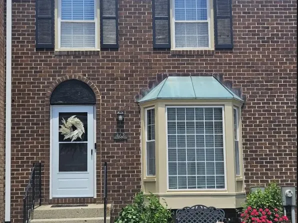462 Colonial Ridge Ln, Arnold, MD 21012