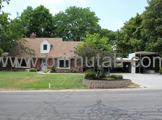 4192 S Holloway Dr, Holladay, UT 84124