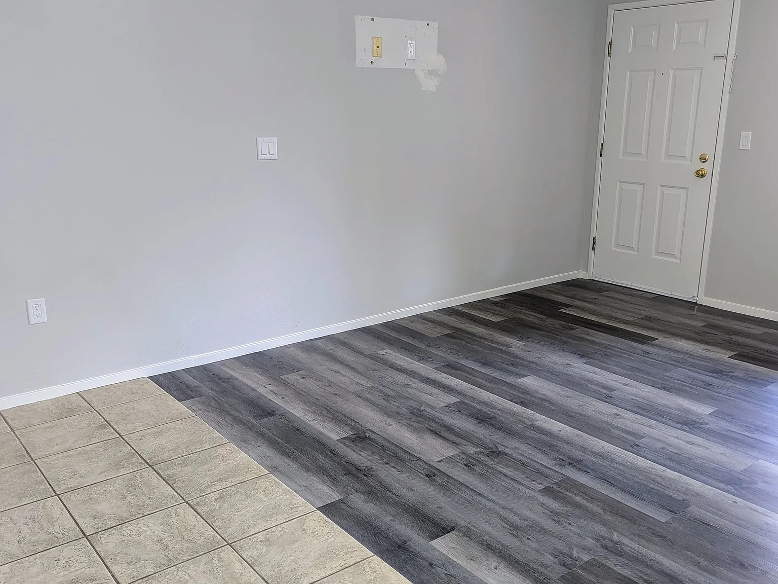 Studio, 335 sqft, $835 — Photo 4