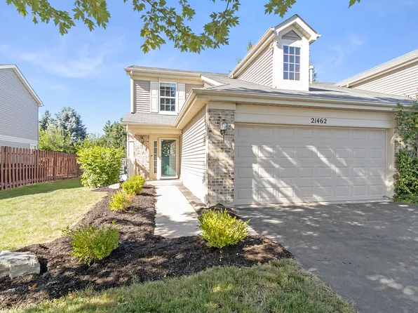 21462 Carlton St, Crest Hill, IL 60403
