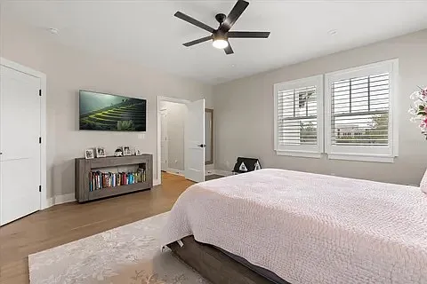1077 Minnesota Ave — Photo 26