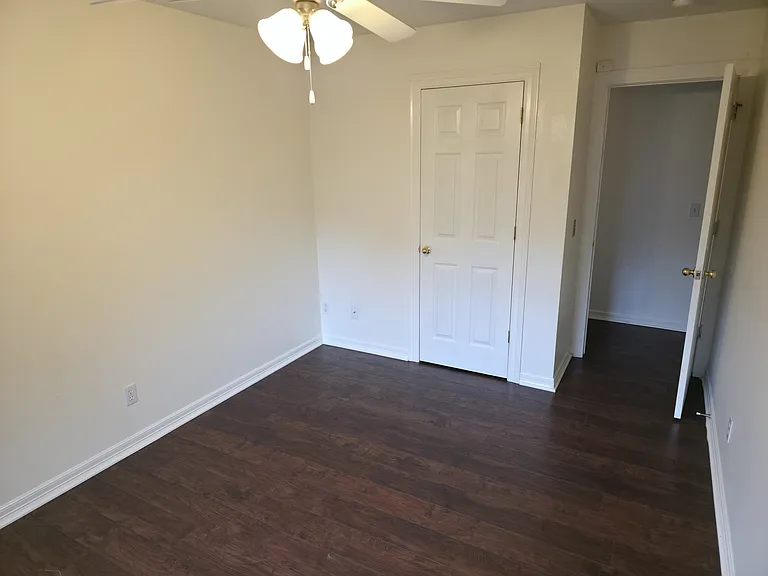 81 N Sable St — Photo 16