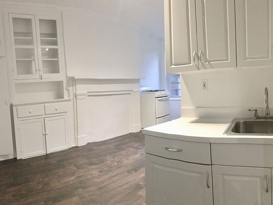 1st image of 149 Avenue A APT 3R