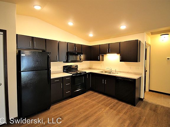4th image of 1906 N Hume Ave APT 41