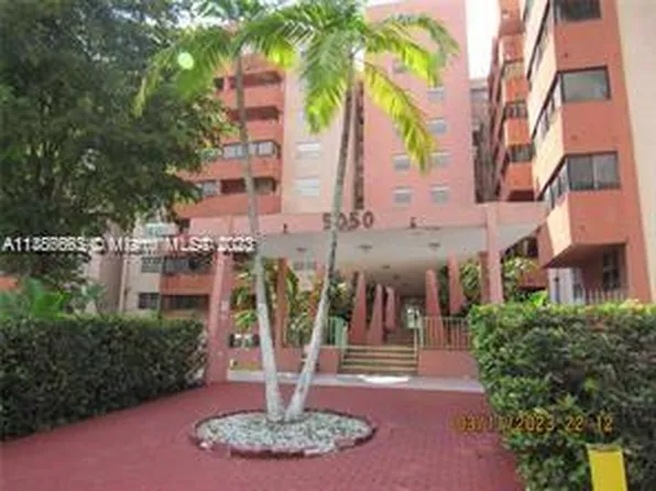 5050 NW 7th St APT 406, Miami, FL 33126