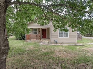 112 Sulphur Springs Rd, Bryan, TX 77801