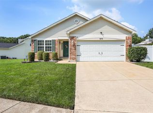 1270 Rockwood Forest Dr, Arnold, MO 63010