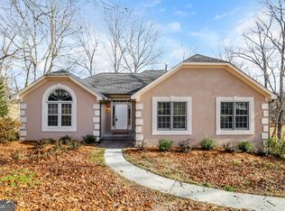 3170 Lakecrest Dr, Dacula, GA 30019