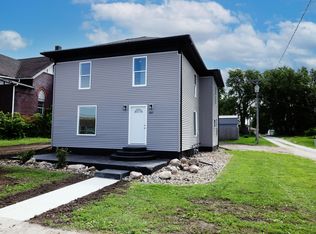 107 SW 2nd St, Ogden, IA 50212