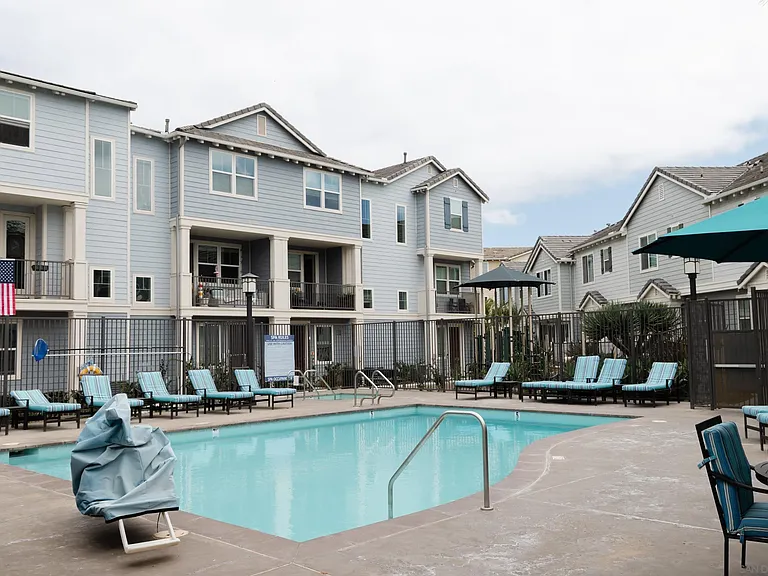 505 Lark Way — Photo 35