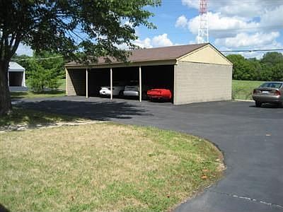 3rd image of 4534 Croftshire Dr
