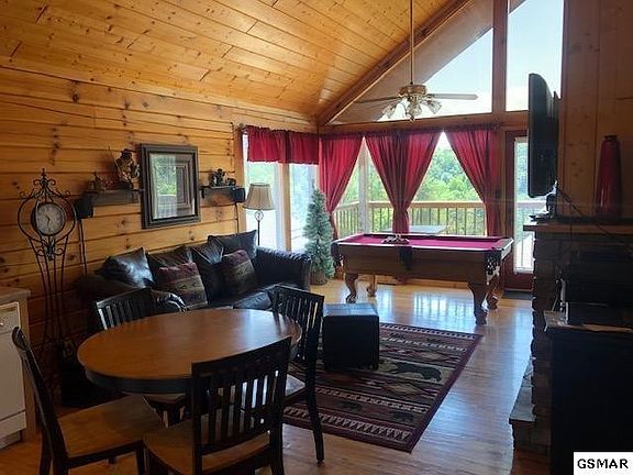 4th image of 1619 Pinewood Way #Ido