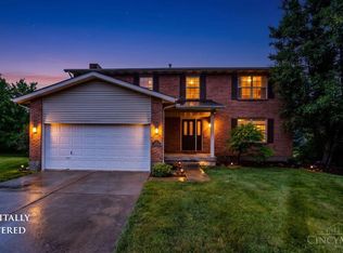 4582 Cornerstone Ct, Mason, OH 45040