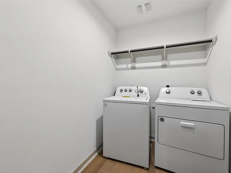 827 Silver Kettle Dr — Photo 25