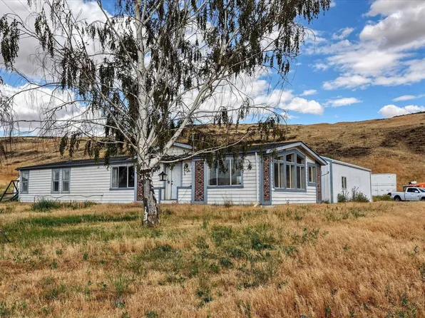 2201 Endicott Rd, Endicott, WA 99125