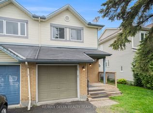 786 Hancock Cres, Ottawa, ON K4A 3N1