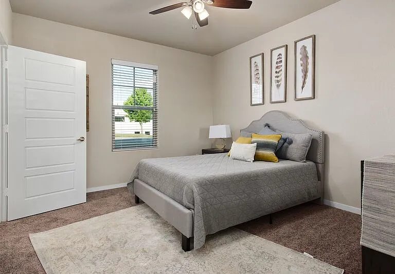 K-Ten Place Apartments — Photo 28