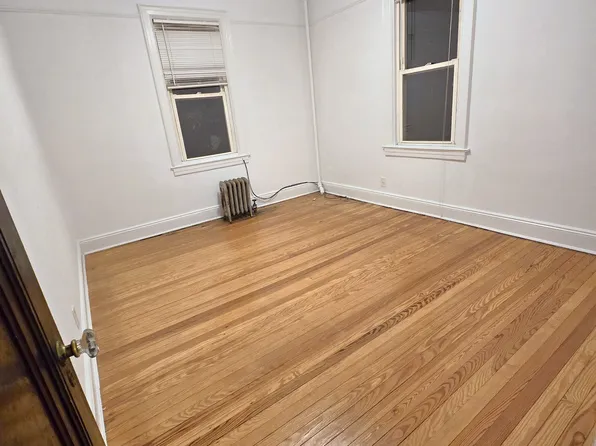 24-31 41st Street image 16 of 20