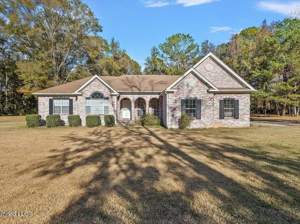 866 Old River Rd, Harrisville, MS 39082