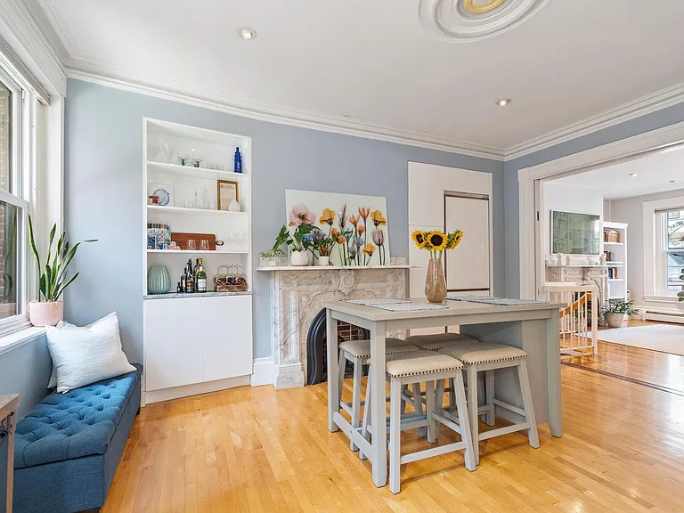 21 Harvard St #1 — Photo 6