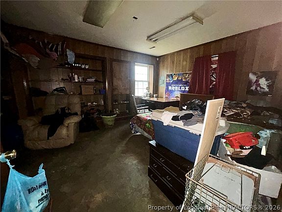 5th image of 922 Opal Rd