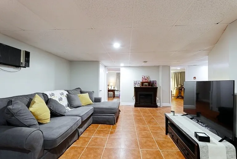 29 Union Ave #B — Photo 1