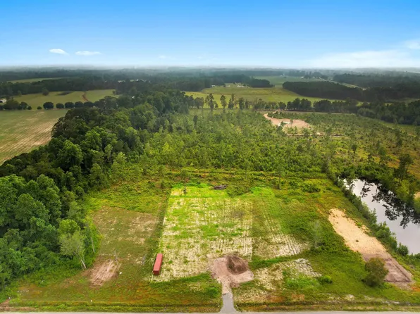 2820 Scarbrough Dr. Lot 5, Loris, SC 29569