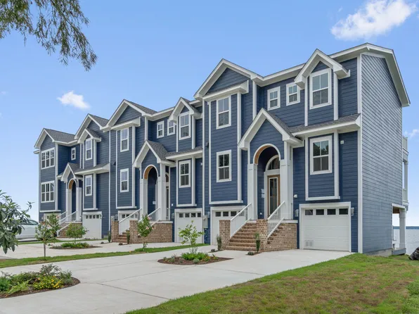 8550 Scenic Hwy APT C, Pensacola, FL 32514