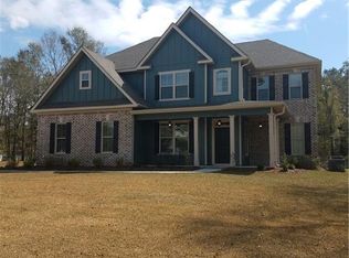 100 Old School Cir, Guyton, GA 31312