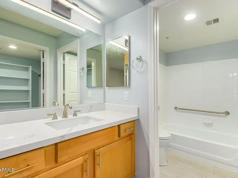 9990 N Scottsdale Rd #1030 — Photo 25