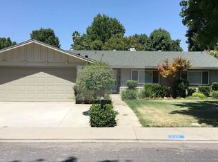 2421 Continental Dr, Modesto, CA 95355