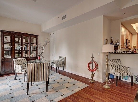 2nd image of 2631 NE 14th Ave APT 214