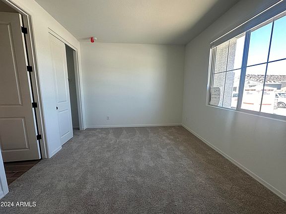 4th image of 2657 E HOLLYWOOD IKE Avenue