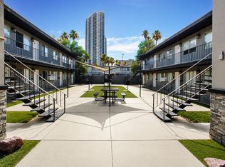 2626 Lynnwood St APT 6, Las Vegas, NV 89109