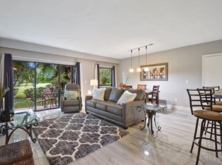 13334 Polo Club Rd APT 250, Wellington, FL 33414