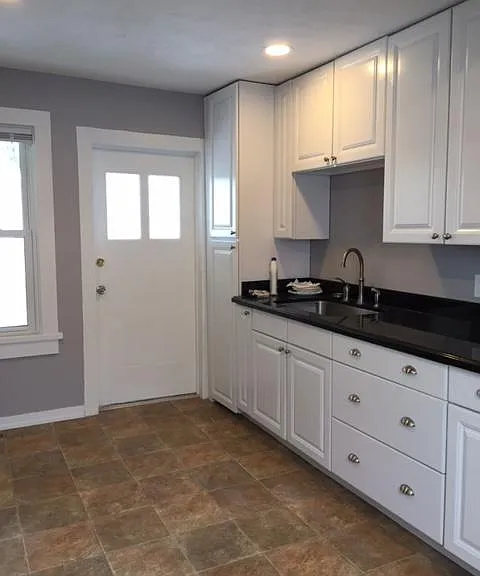 111 Arch St — Photo 2